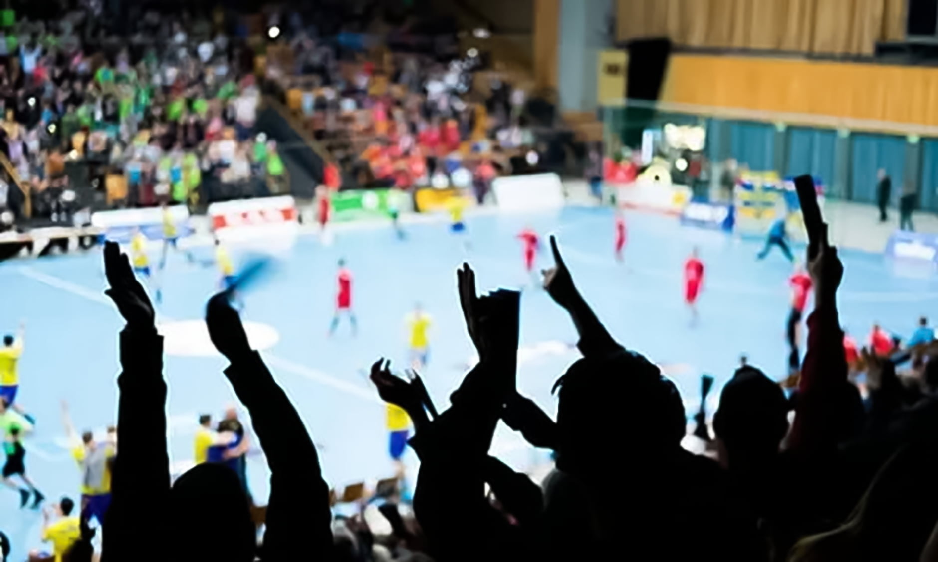 人と人、企業と社会をつなぎ、心に残る瞬間を創り出す